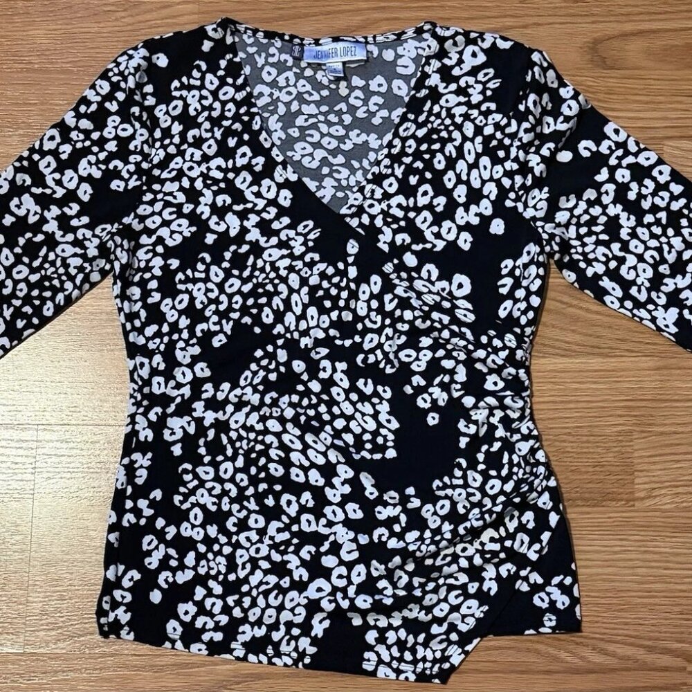 Jennifer Lopez Black /White Top Size Petite S RN#73277